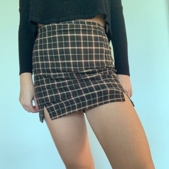 Brandy Melville Dresses & Skirts - BRANDY MELVILE Plaid Skirt